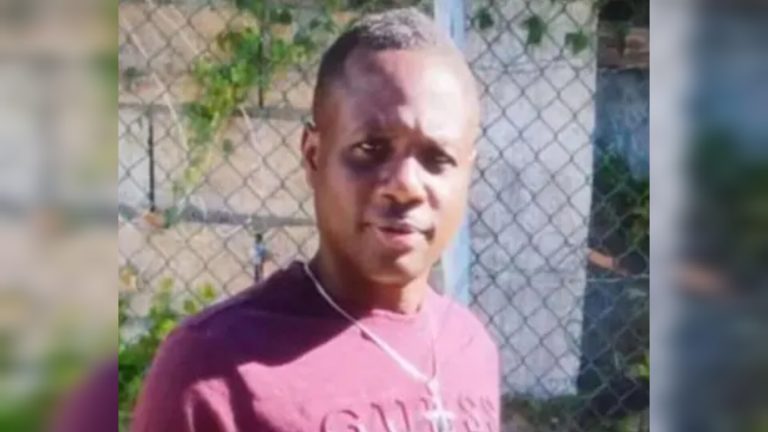 Policeman shot dead during gas station robbery